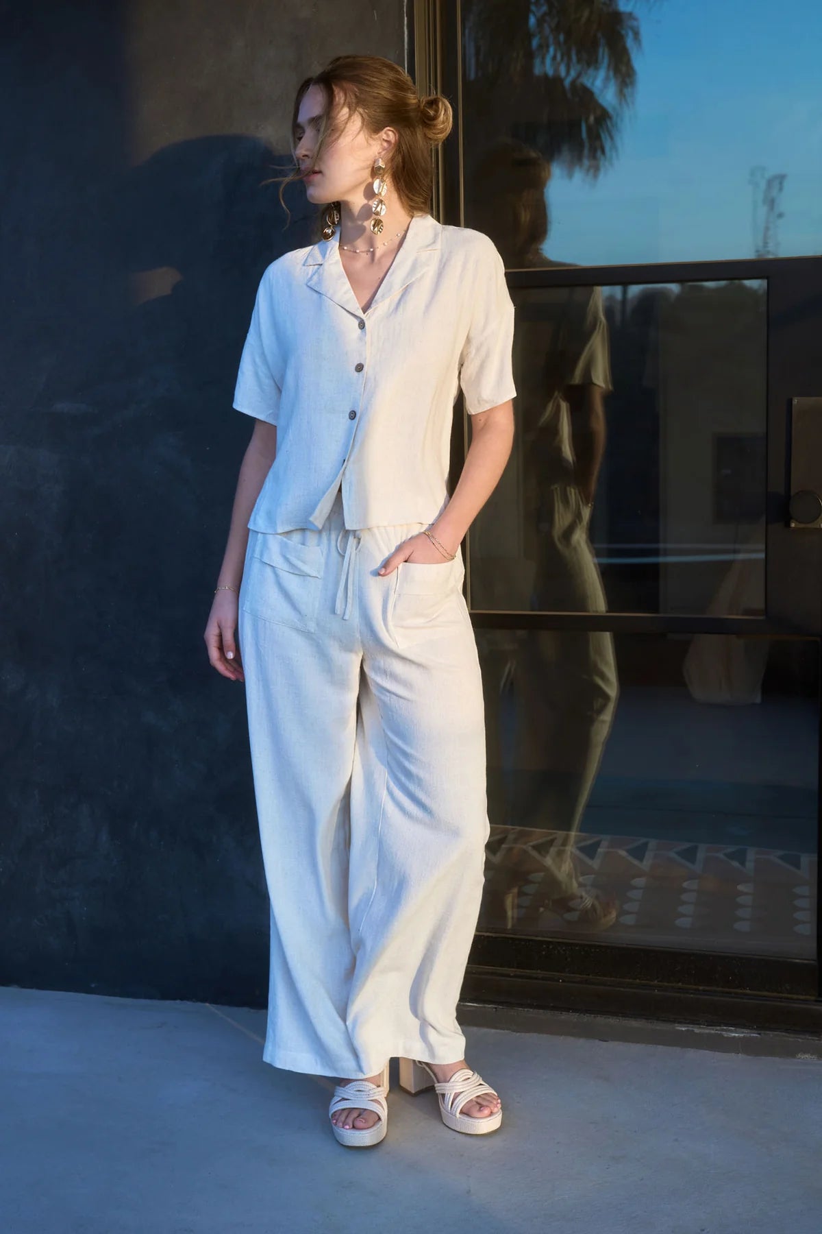Collared Button-Down Short Sleeve Linen Top