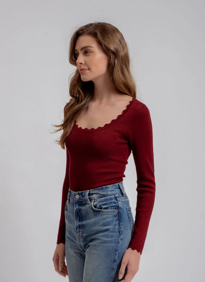 Scallop Trim Long Sleeve Sweater Knit top