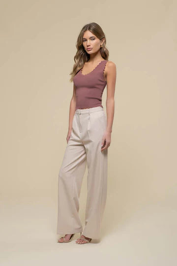 Scallop Edge Sleeveless Sweater Knit Crop Top